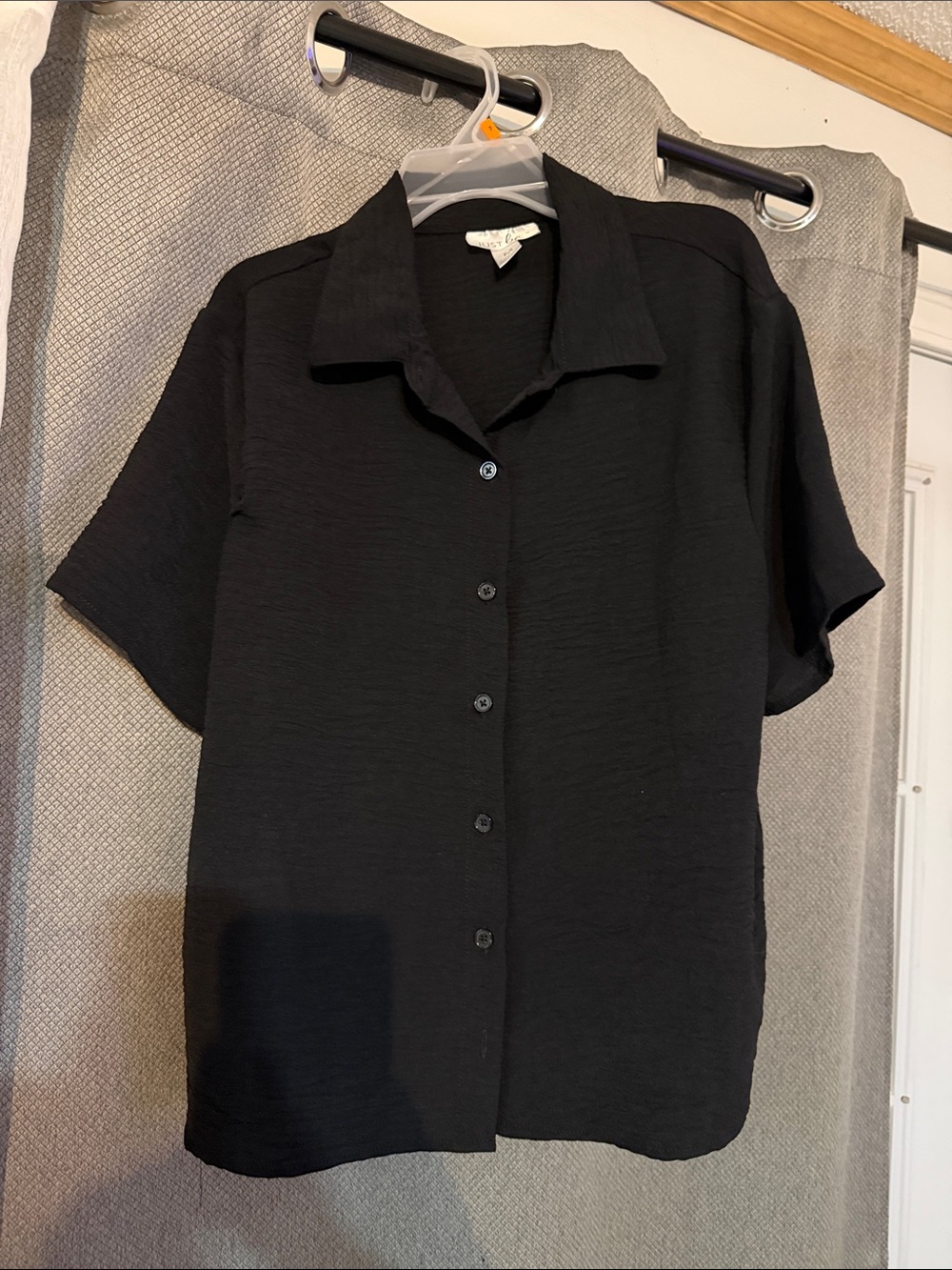 Black Short-Sleeve Button-Front Blouse